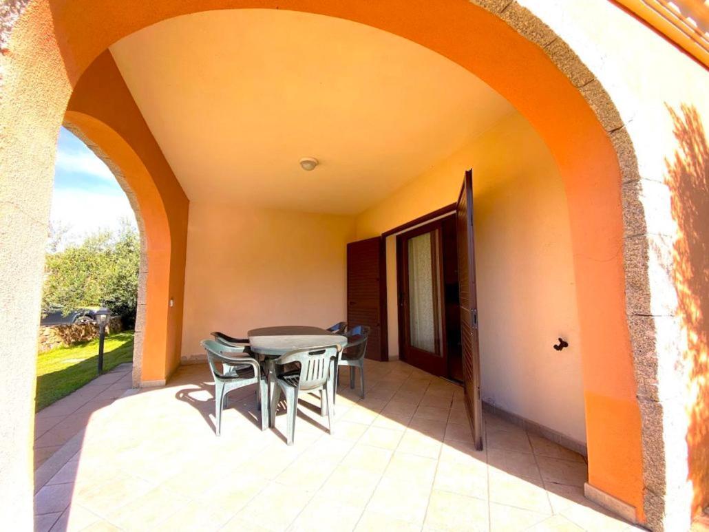 Residence Almusura San Teodoro  Exterior photo